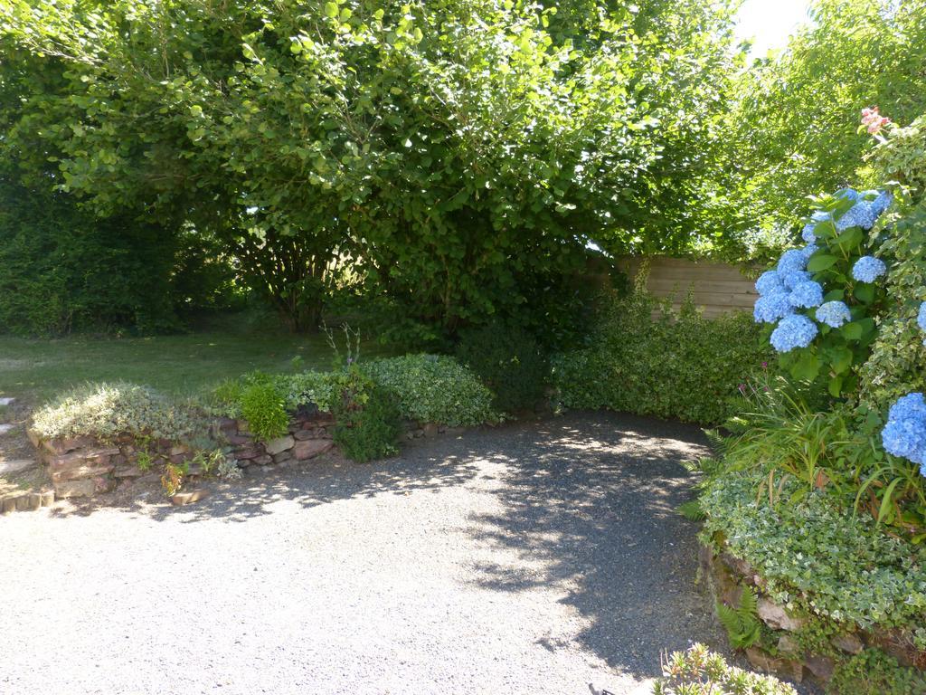Béganne La Guguenaie旅馆 外观 照片